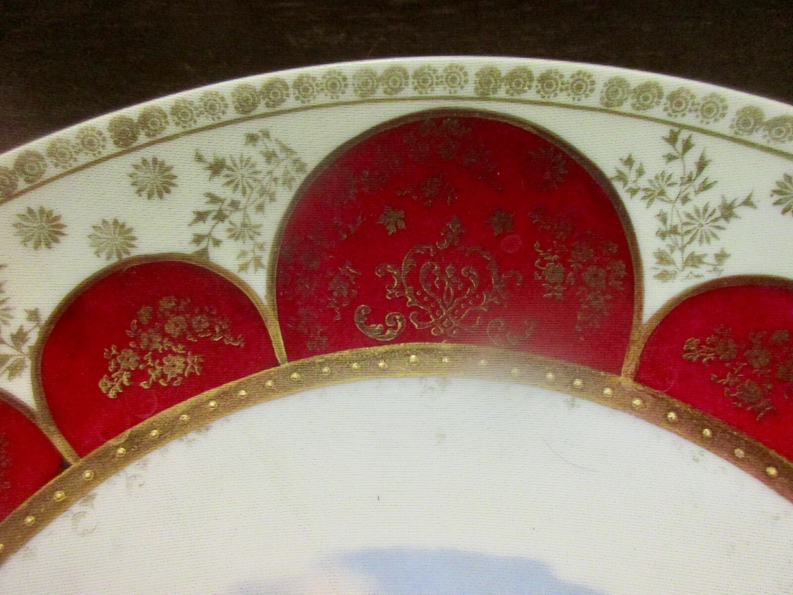ANTIQUE SIGNED * ANGELIKA KAUFFMANN, ROYAL VIENNA STYLE PLATE 1880’s * BEEHIVE