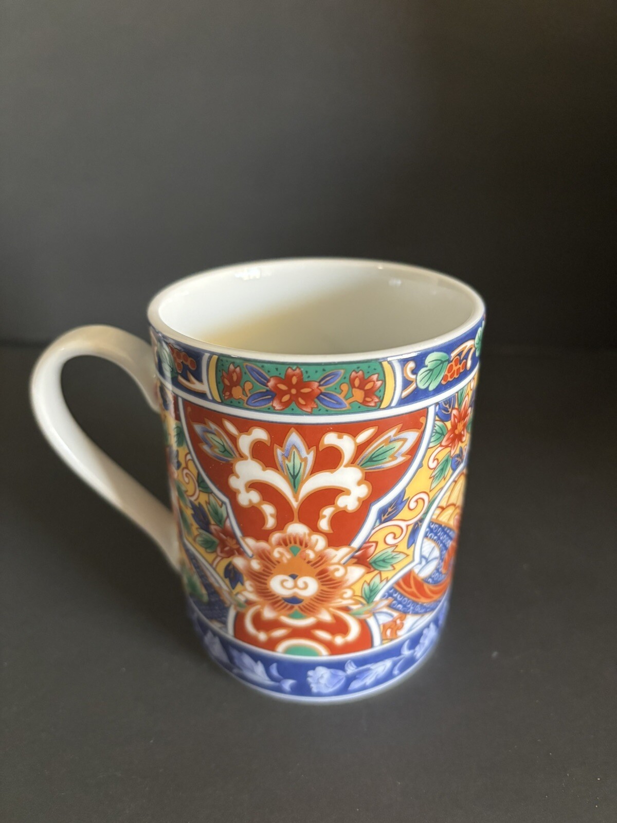 Horchow ~ Imari Edo Coffee Cup / Mug ~ Red Gold Blue White Rust ~ Set of 4