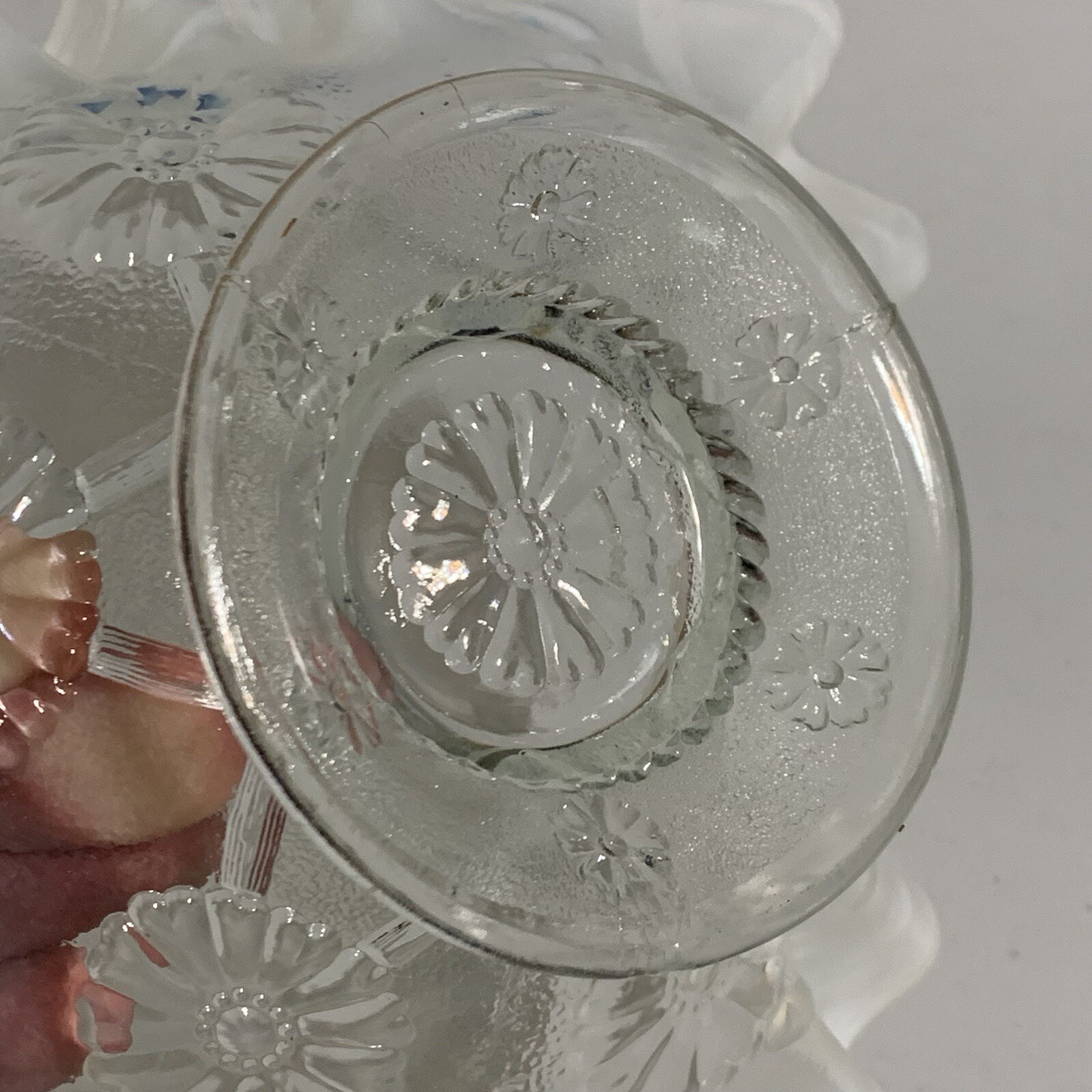 RARE Northwood BLOSSOMS WEB White Opalescent Egyptian Art Deco Glass 8″ Ftd BOWL