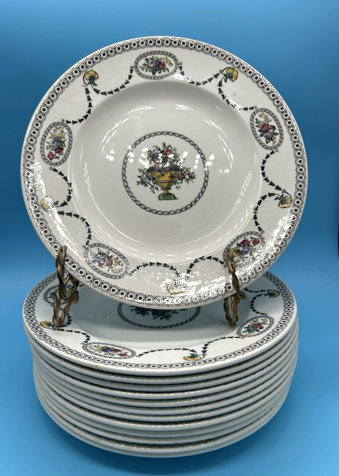 Vintage Copeland Late Spode Florals in an Urn Plates: Salad @ 7.5 Inches
