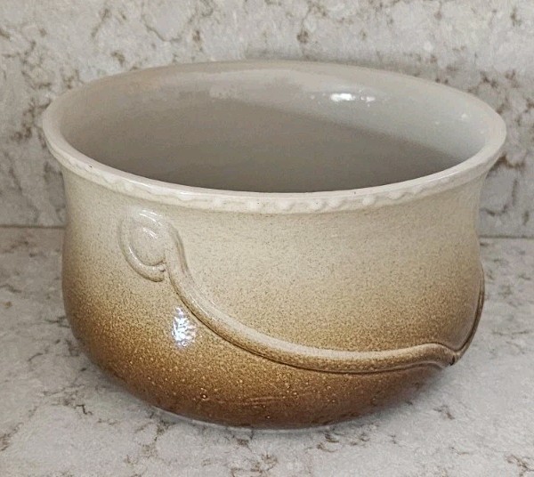 Pottery Ceramic Stoneware Bowl Pot Planter Ombre Brown Tan Rustic Farmhouse Vntg