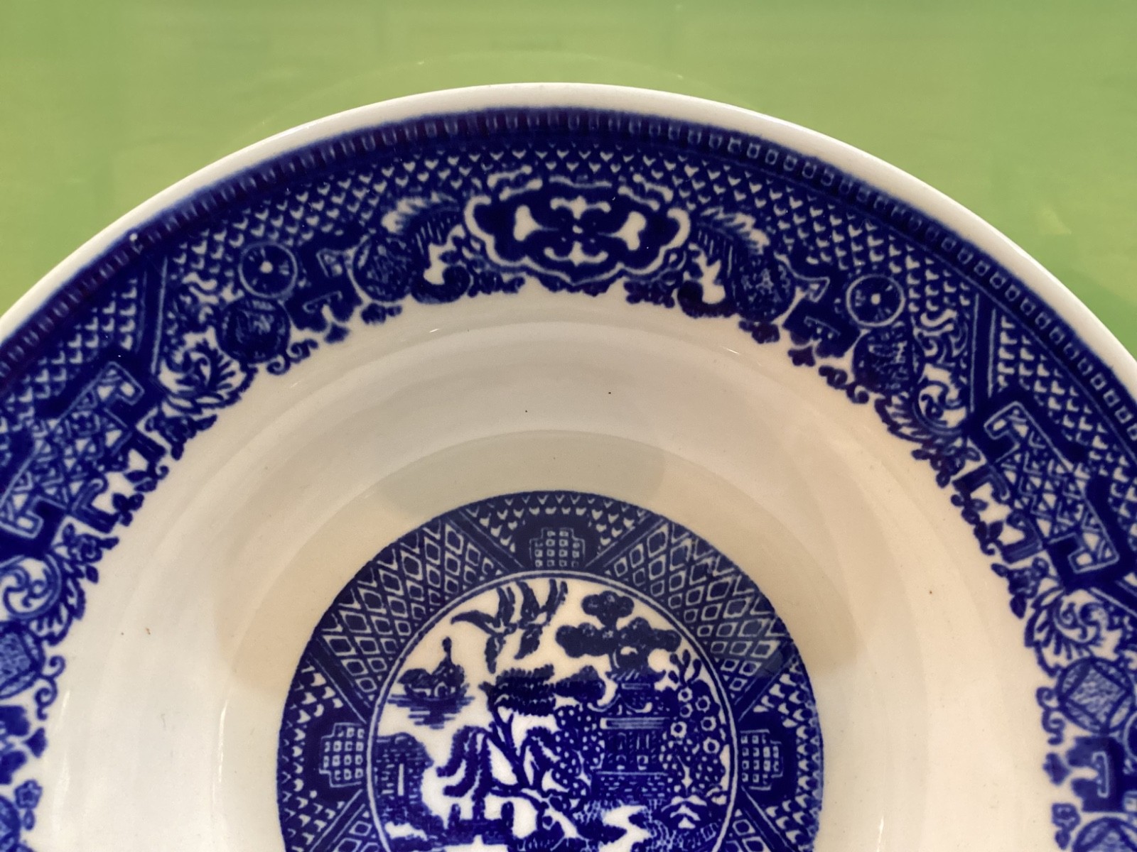 Vintage Blue Willow Pattern Unbranded – 6.25 in. Soup / Salad Serving Bowl NICE