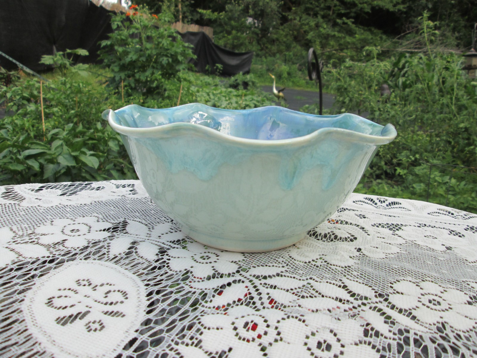 Edgecomb Potters Turquoise blue Scalloped Bowl Pottery Crystalline drip Glaze 9″