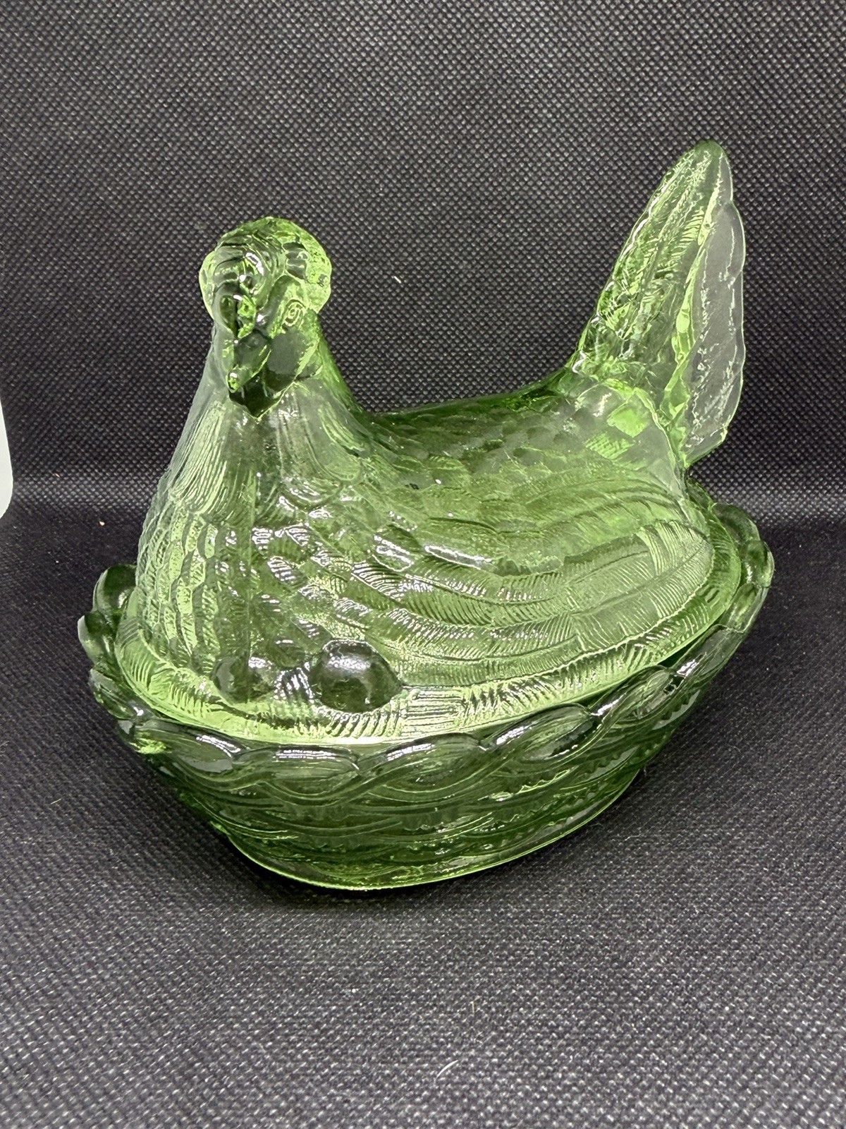 Vintage L E Smith Heavy Emerald Green Glass Hen On Nest Candy Dish MCM
