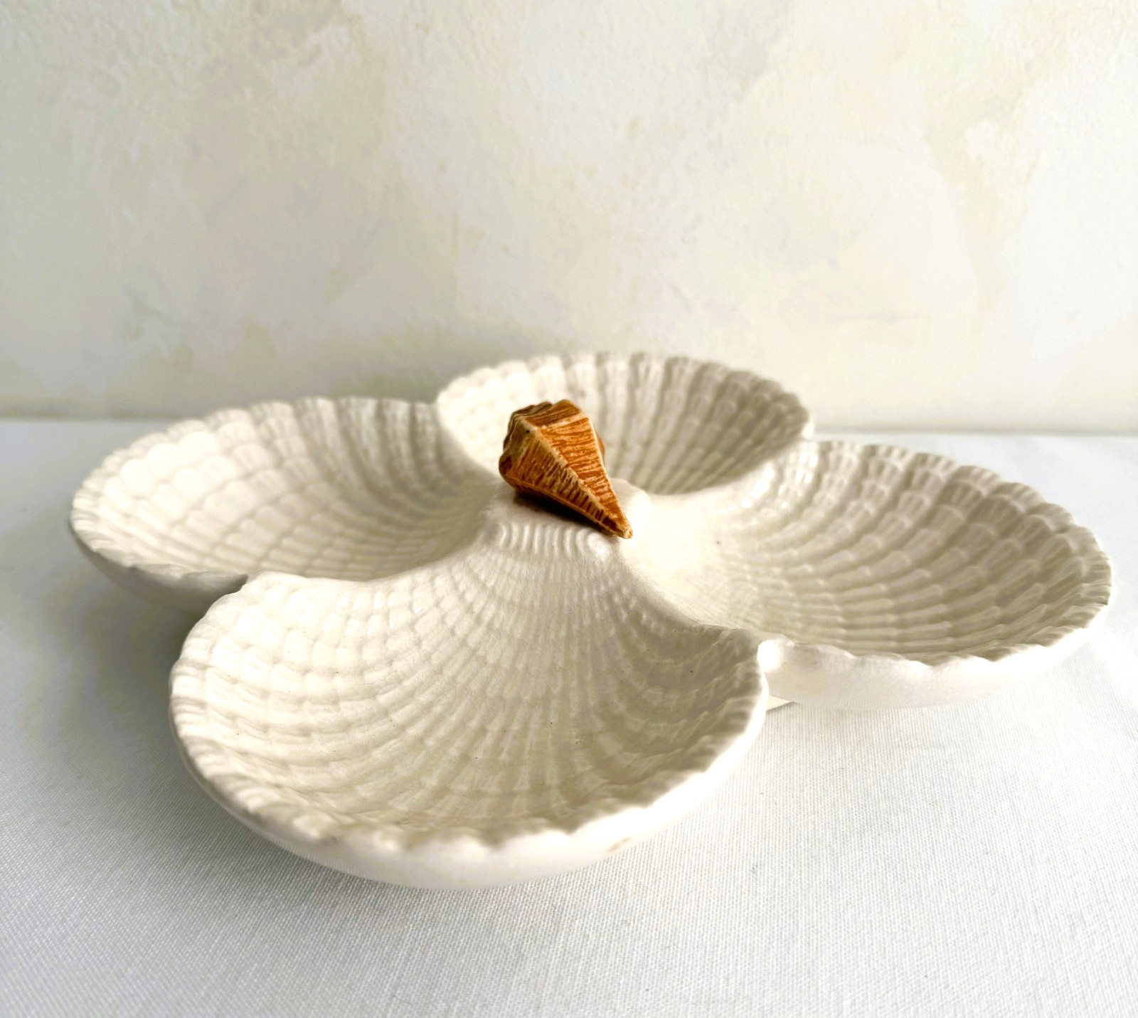 Vintage Ceramic Seashell Divided Dish Relish Tray Candy Dish Dip Server Japan
