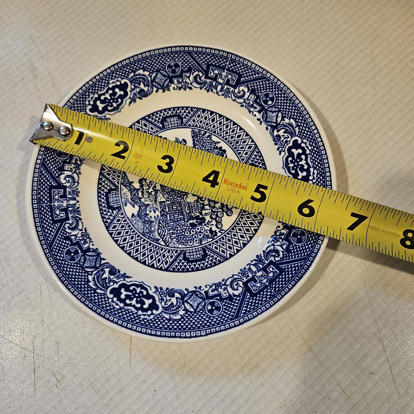 Willow Ware Royal China Underglaze 2 Bread Plates And 2 Saucers, 4 Total Plates
