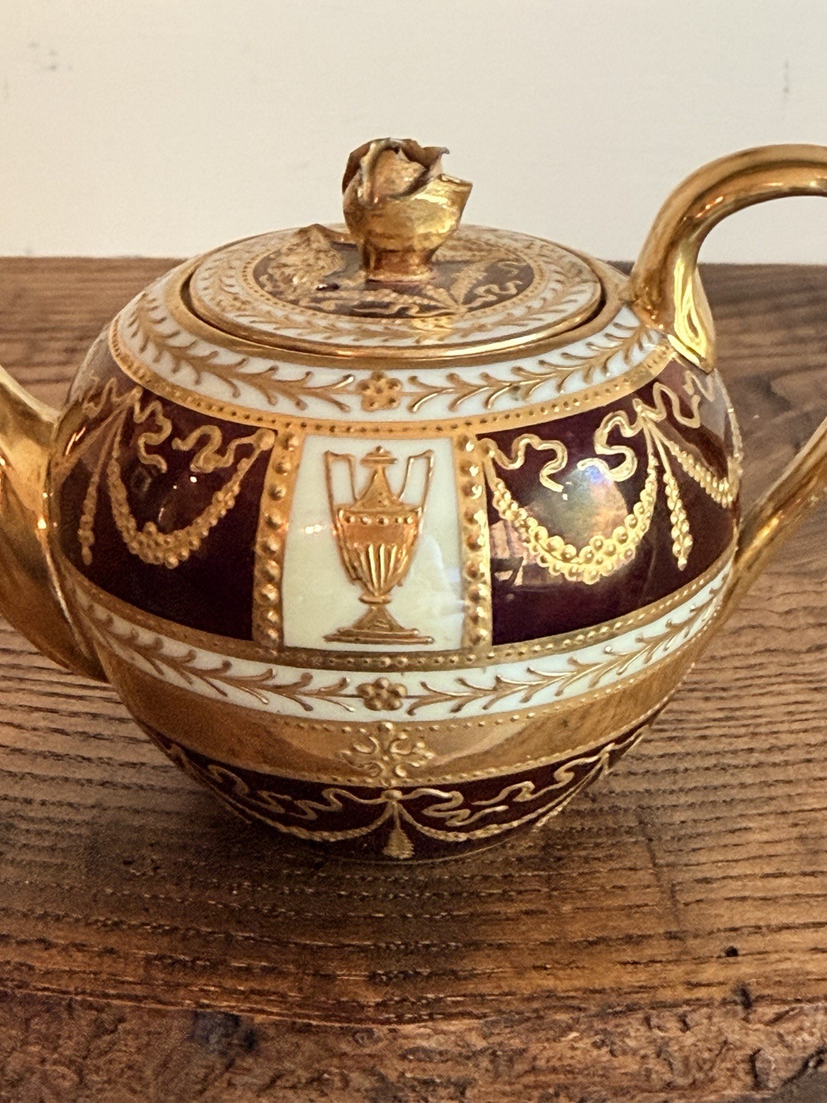 RICHARD KLEMM-Dresden Small Neoclassical Gilded Teapot with Rose Finial C 1910