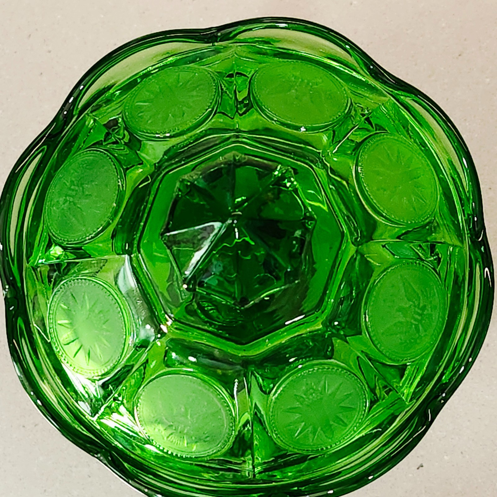 Vintage Fostoria Emerald Green Coin Glass 8.5” Tall Pedestal Covered Candy Dish