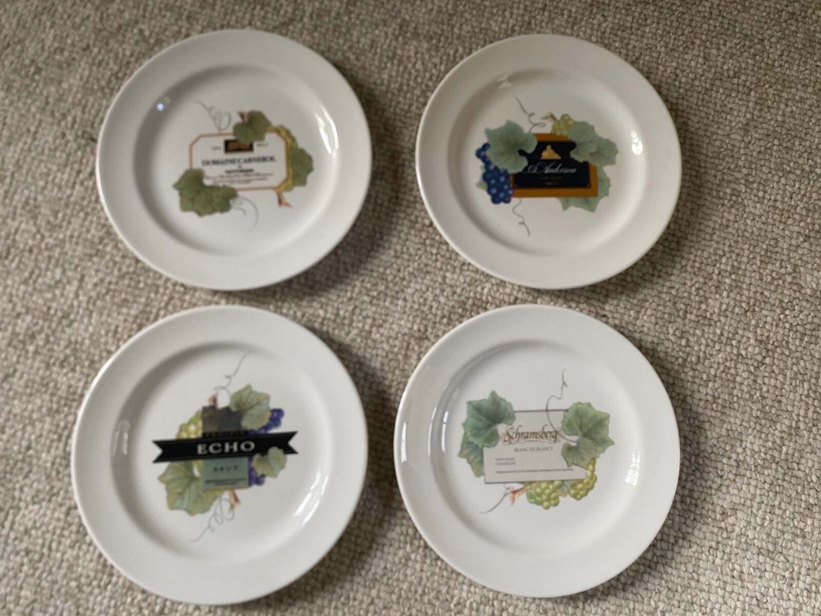 Wedgwood Grand Gourmet Wine Label Plate 8.5” Vintage Collection 1999 Lot 4 NWT