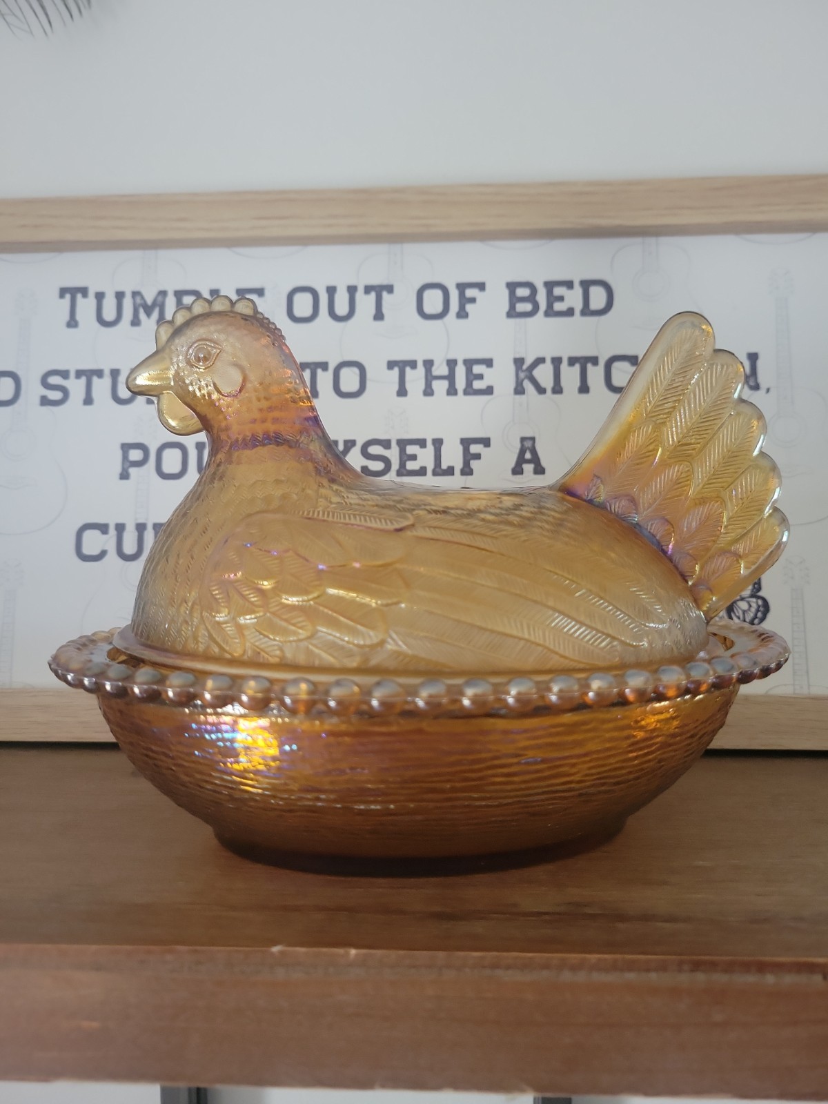 Vintage Indiana Company Amber Irridescent Carnival Glass “Hen on a Nest”