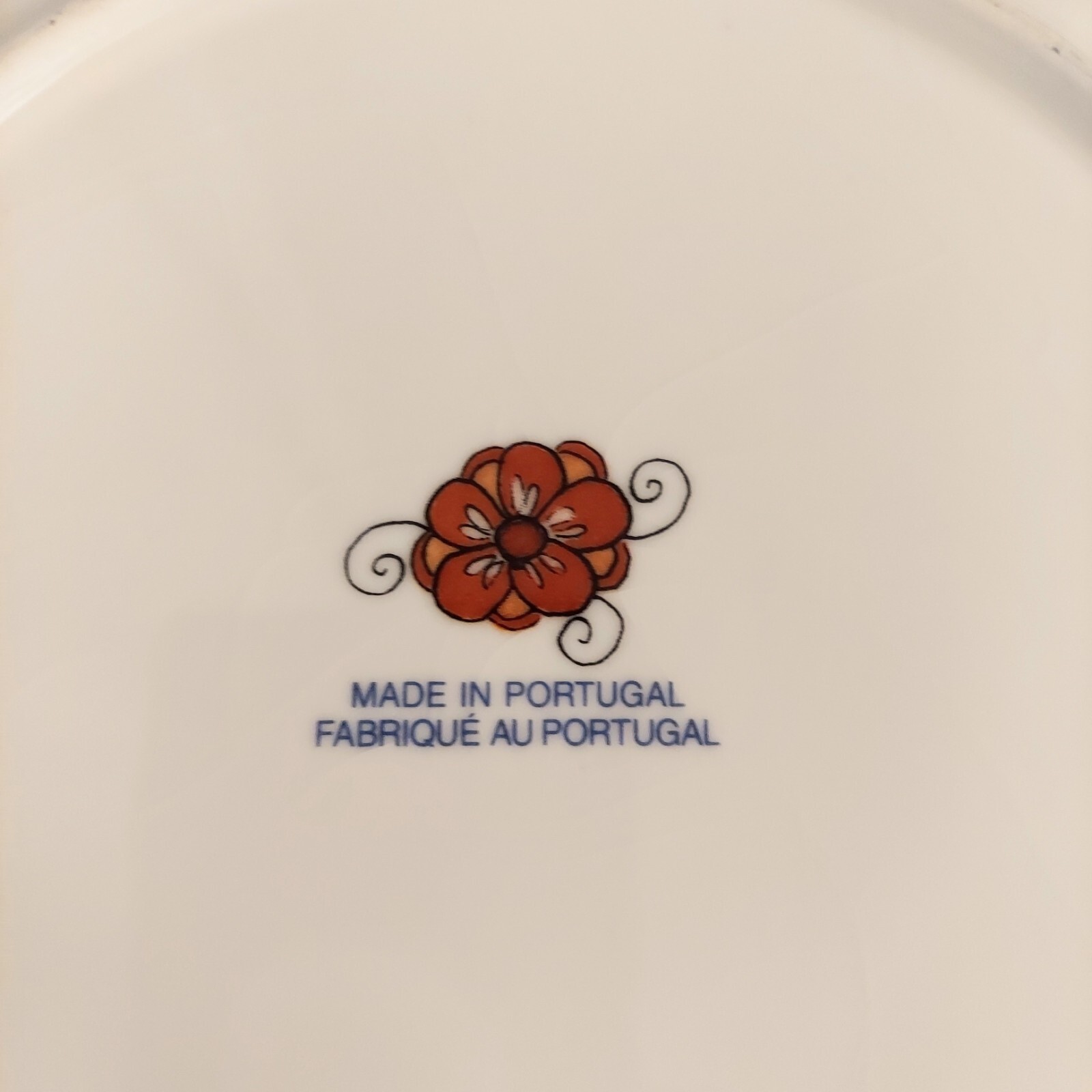 Portugal Dinner Plate Scroll Snowflake Medallion Daruta Style Floral Band
