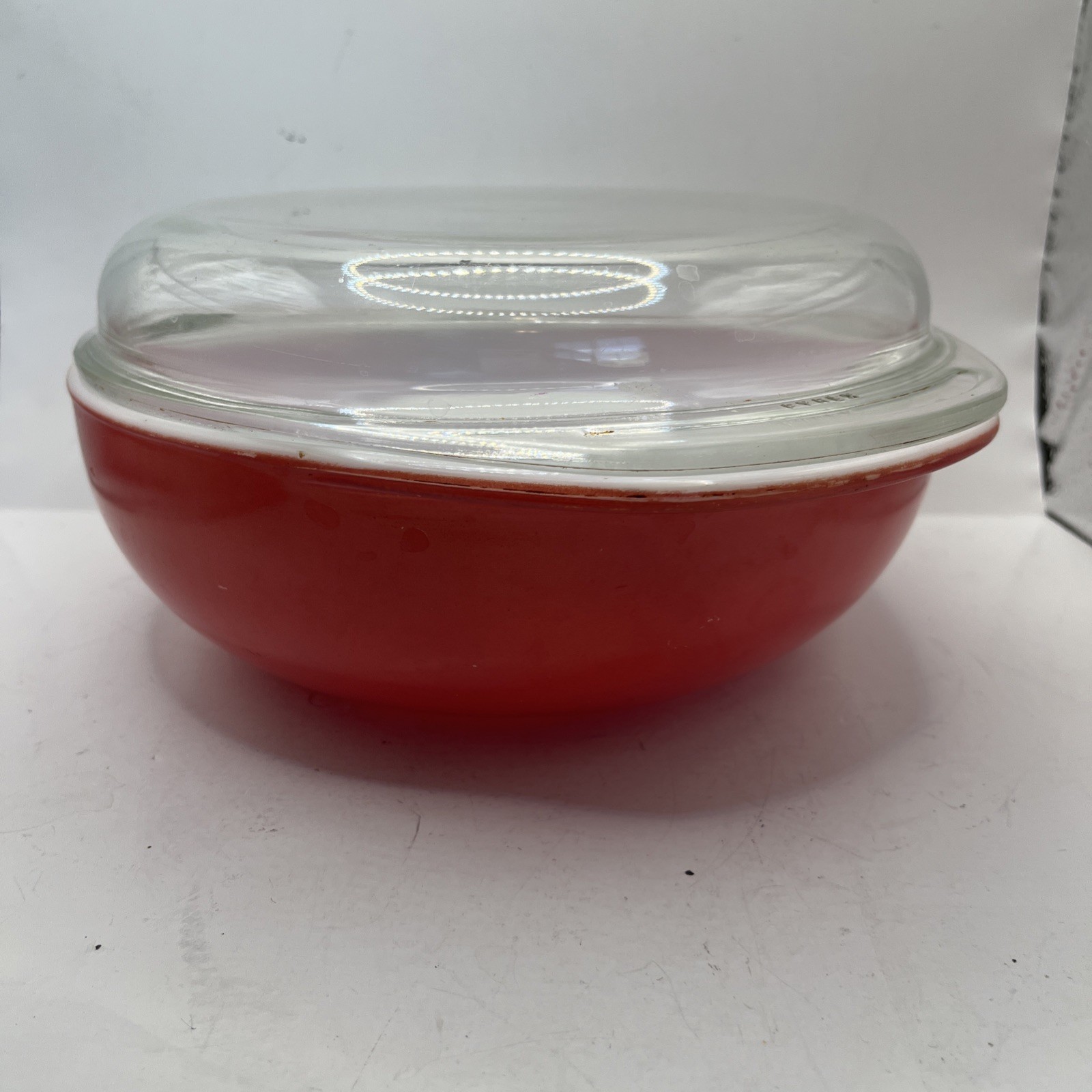 Pyrex 1970’s MCM pink nesting bowl Set Vintage With Lid