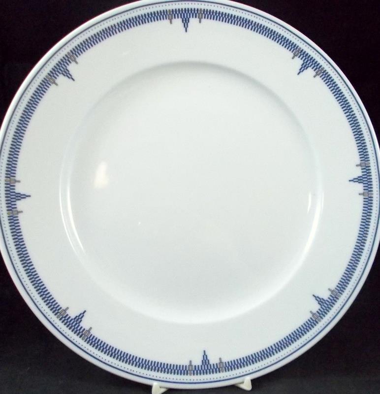 Rosenthal Deco Group of Dinner Plate with Cup and Saucer Set
