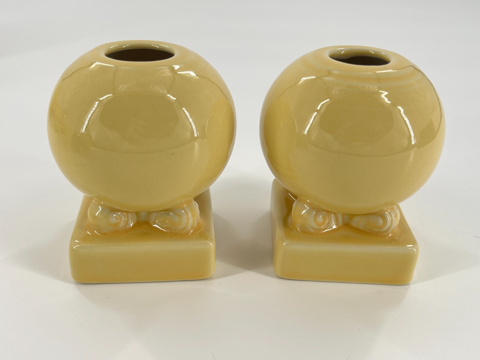 Fiesta Yellow 14pc Dinnerware Bowl Plate Mug Shaker Post-86 USA(No Butter Tray)