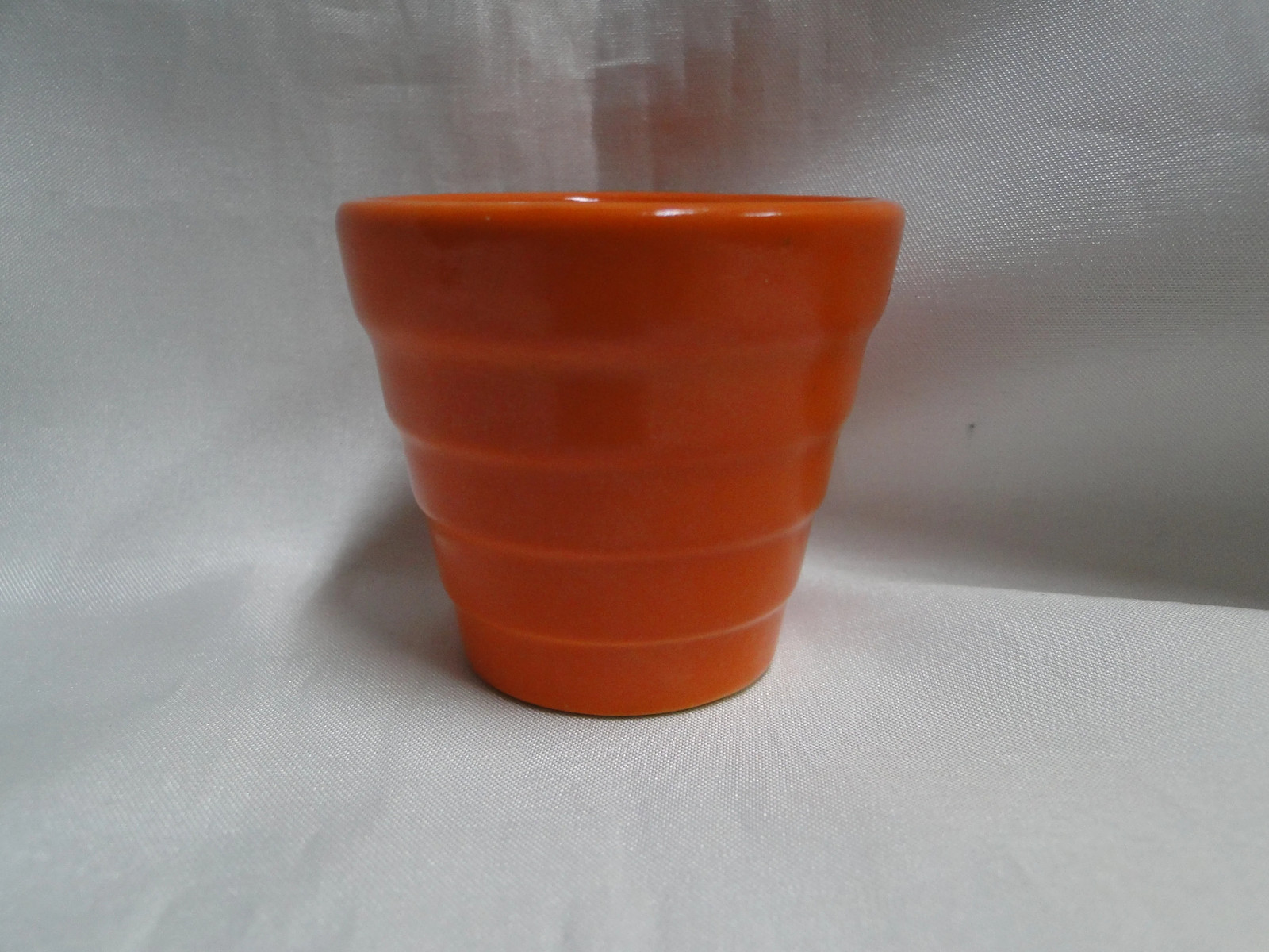 Metlox Orange Pottery: Toothpick Holder, 2 1/4″ x 2 1/8″ Tall