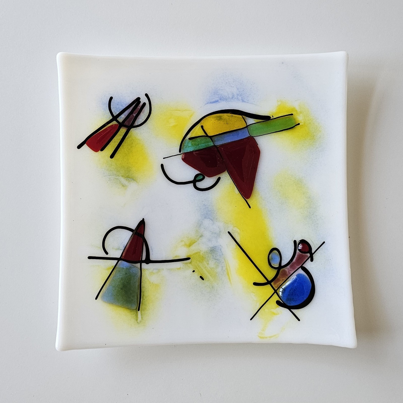 Vintage Fused Glass Abstract Art Plate – Kandinsky Style – MCM 9″ Square White