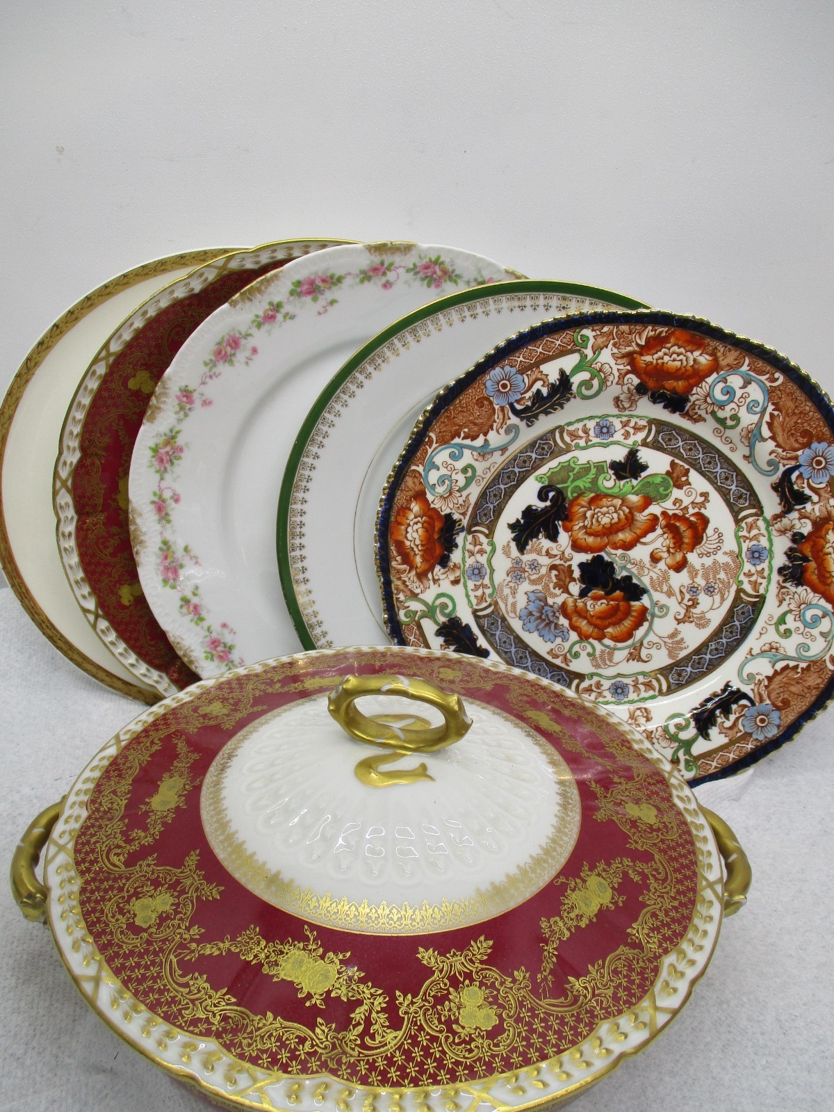 Vintage Mismatched China~ Set Of 6 ~ Luncheon/Sm Dinner Plates & Covered Bowl