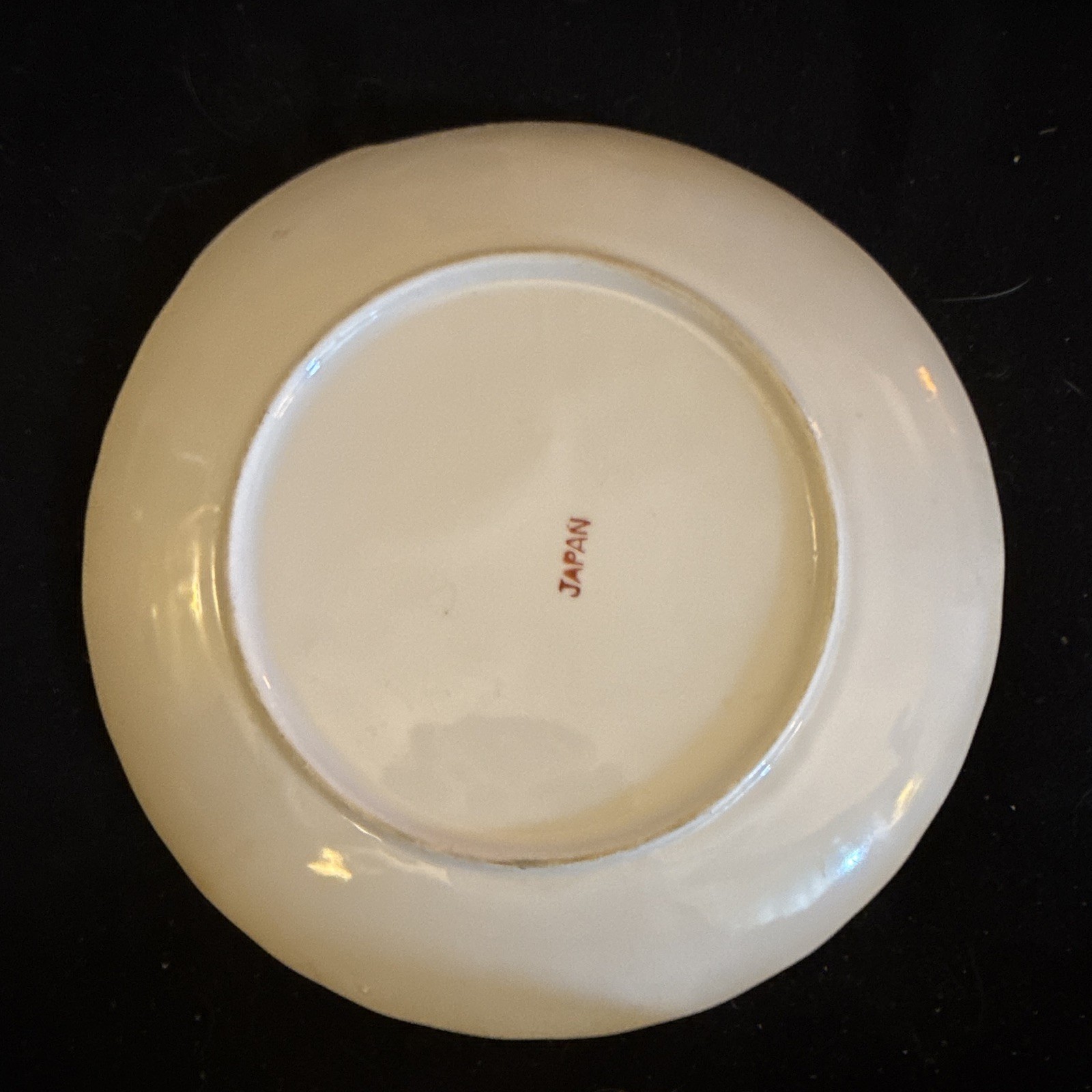 Set of 4 Japan Floral Ceramic Saucers Round Scalloped Edge White Pink Green