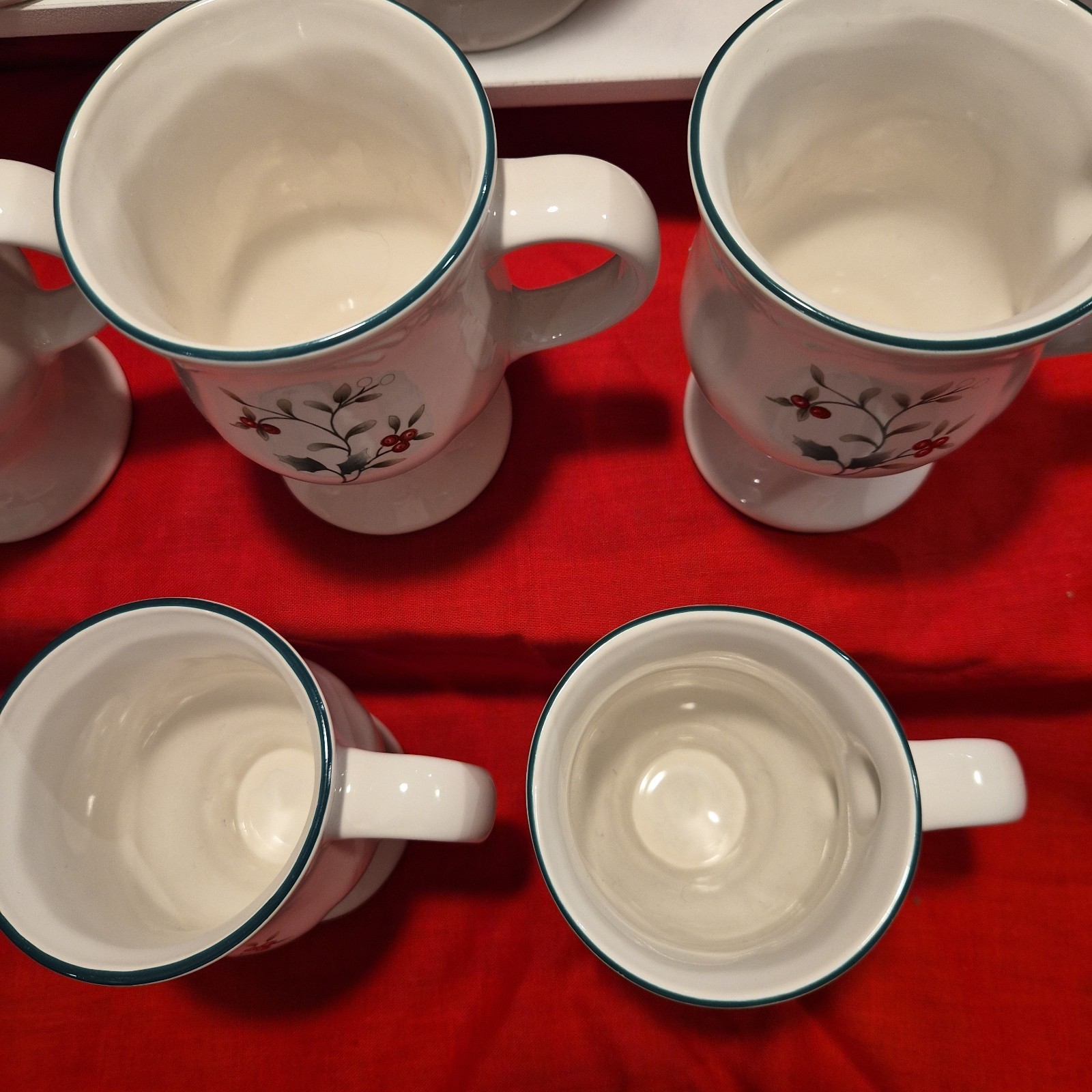Vintage Pfaltzgraff Winterberry 5 in Pedestal Footed Cups Mugs 10oz – Set of 12