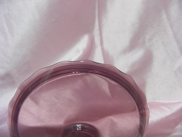 VINTAGE AMETHYST PURPLE GLASS COMPOTE BOWL FOOTED w/ SCALLOPED COVER