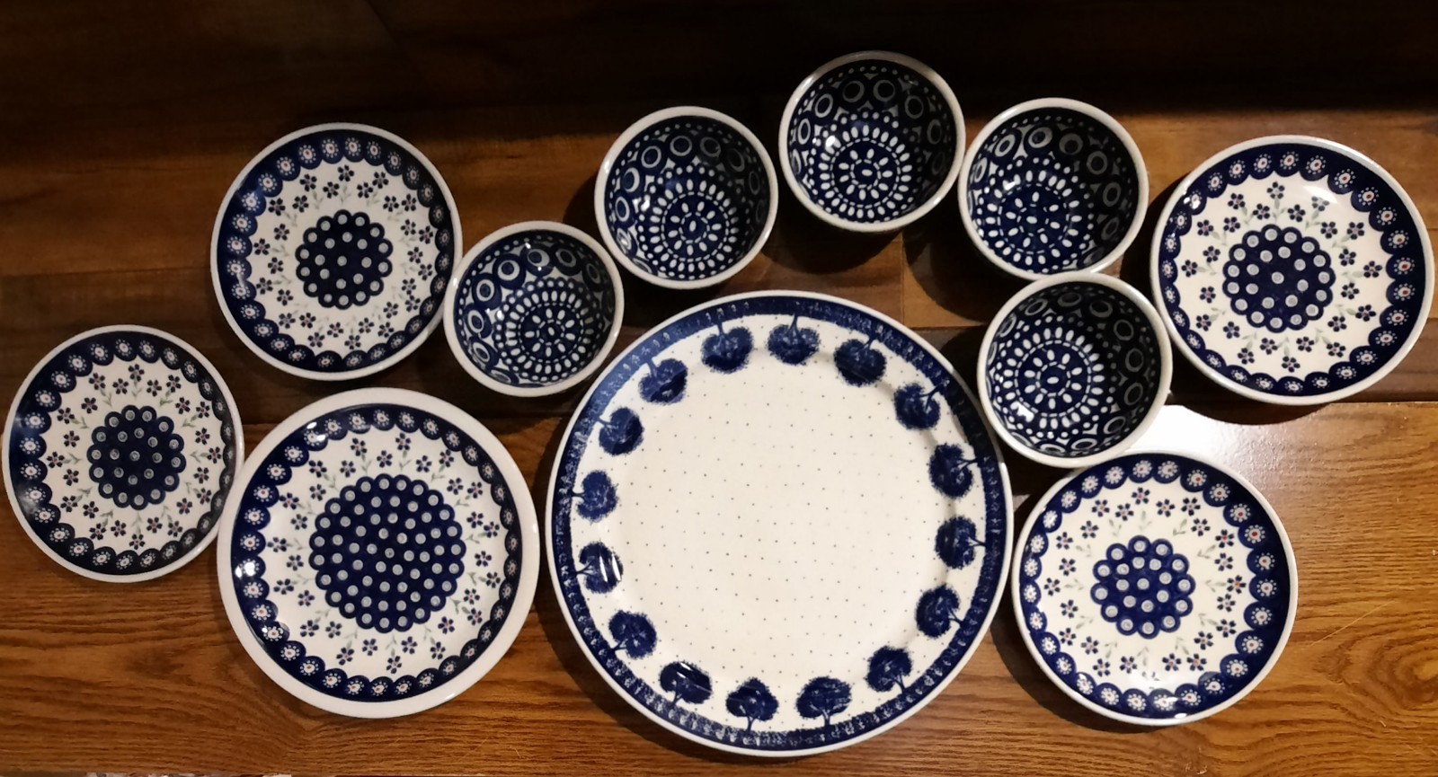 11-Piece Wiza, Boleslawiac Handmade & Hand-Painted Dishes~Platter, Plates, Bowls