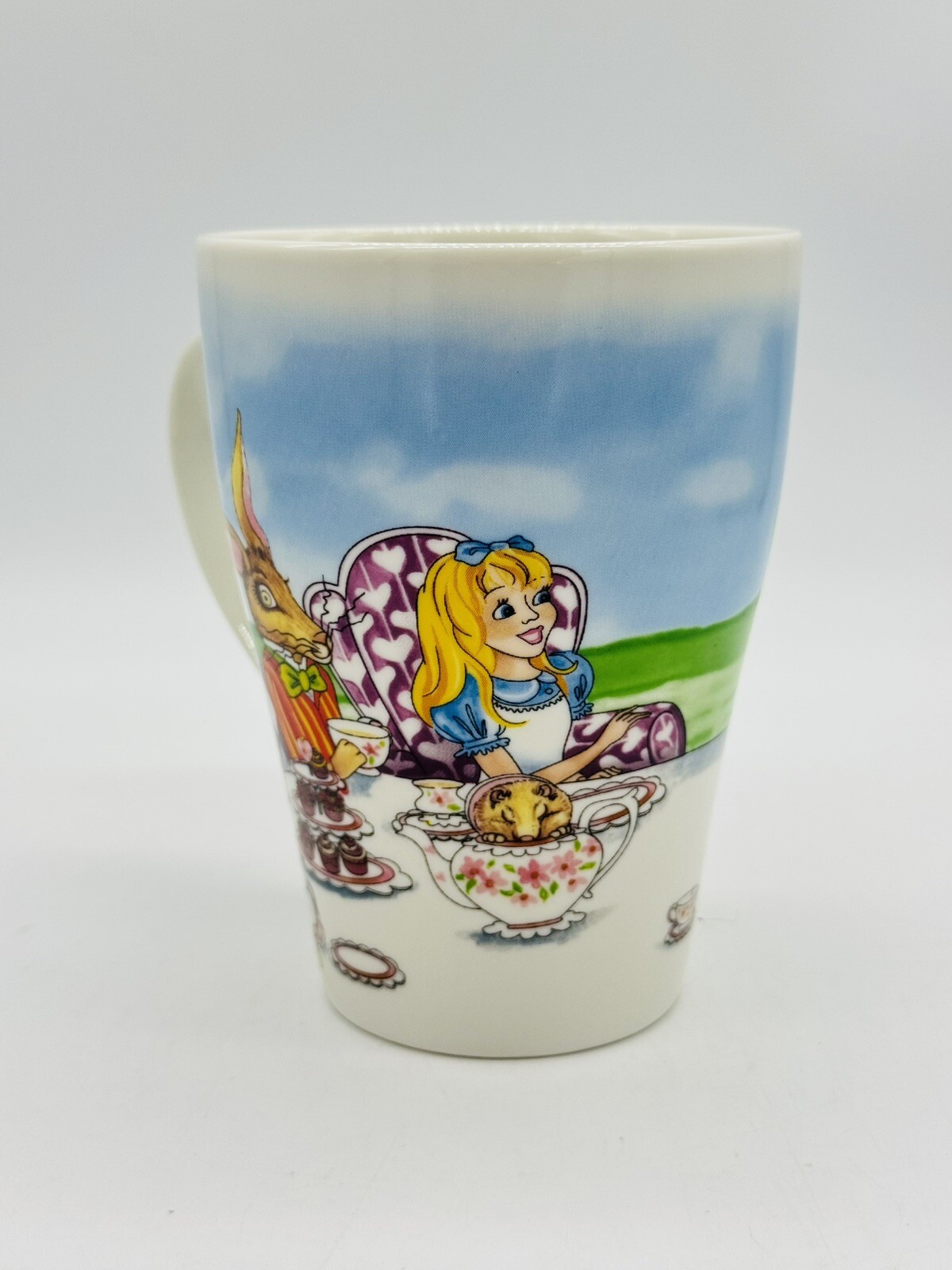 Alice in Wonderland Coffee Cup Mad Hatter Tea Party Paul Cardew 150 Anniversary