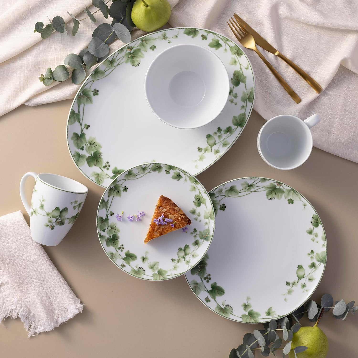 Ivy Whisper 4-Piece Place Setting for One – Elegant Dining Experience