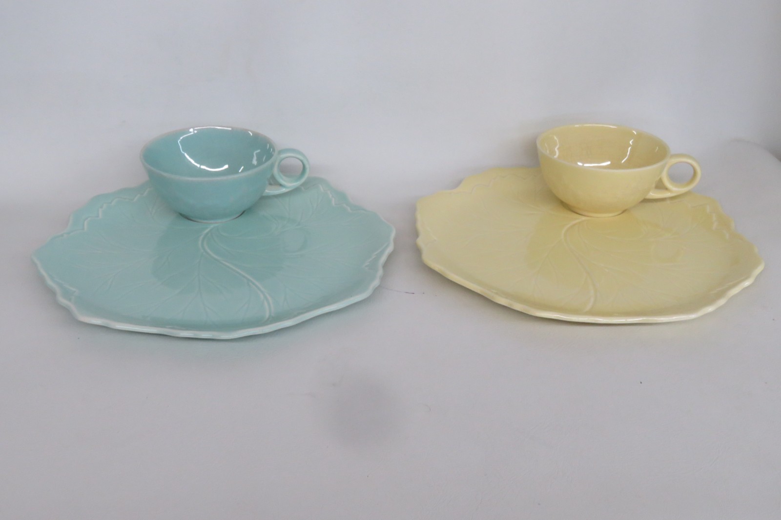 Taylor Smith Taylor Leaf Fantasy Ceramic Set of 15 Tea Cups and Plates 4906B
