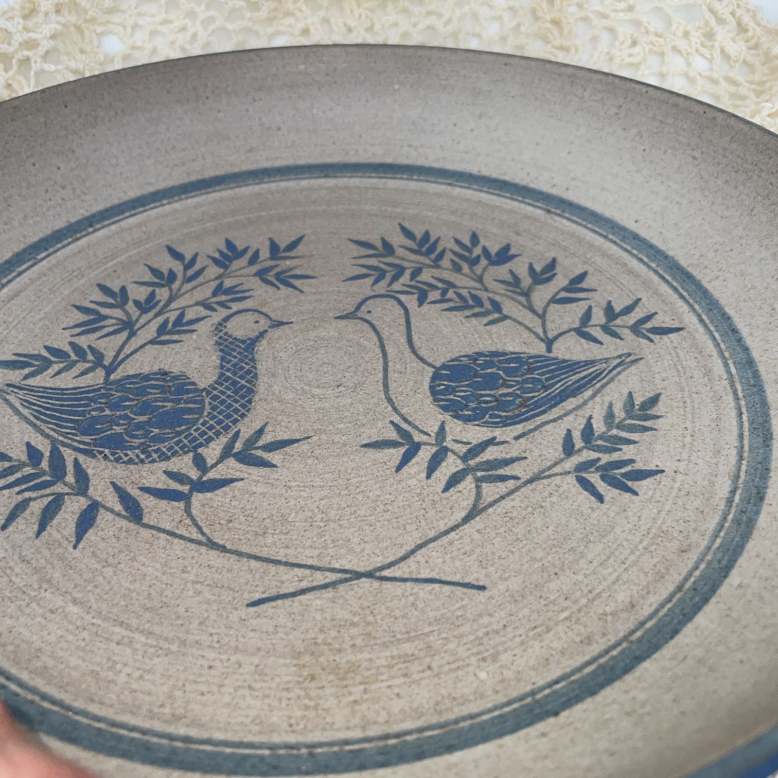 Vtg Two Blue Quail Pottery Pie Plate Hand Made Stoneware Excellent Granny core