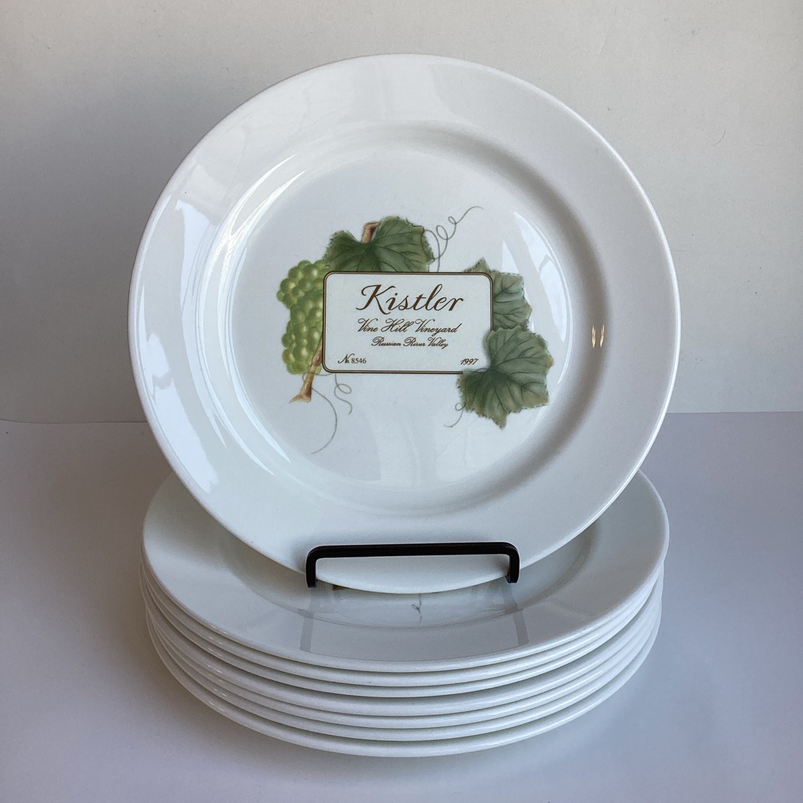 Wedgwood Grand Gourmet Vintage Collection Dinner Plates Set 8 Wine Label 9-3/4”