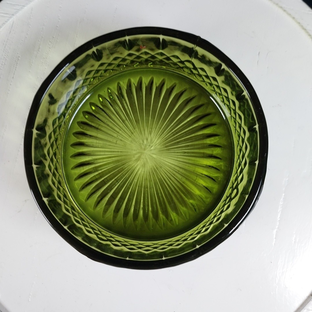 Vintage Indiana Glass Princess Pattern Dark Green Lidded Candy Dish