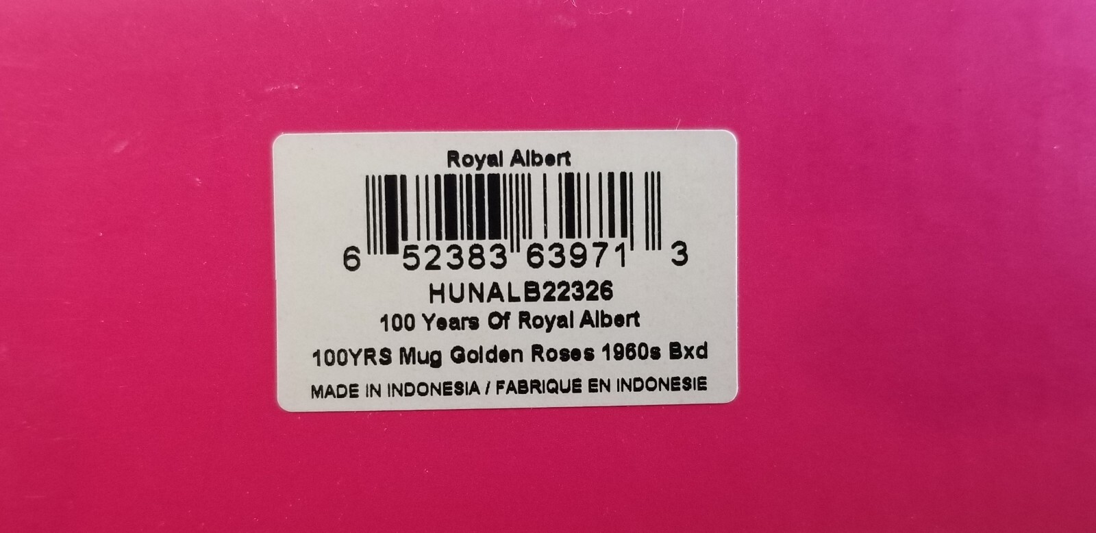 Royal Albert 100 Years 1960 GOLDEN ROSES MUG Boxed with tag