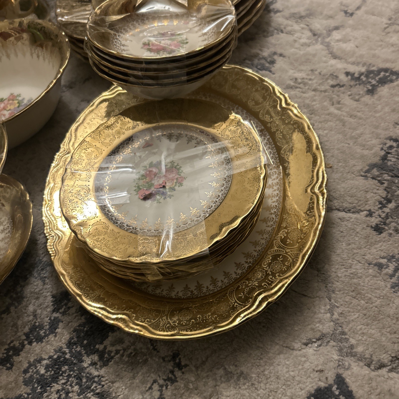 Homer Laughlin Vogue 22K Gold Flowers Victorian Republic Set Vintage