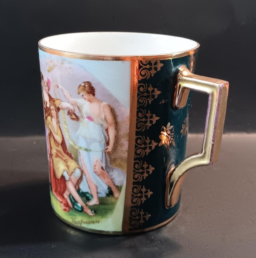 NeoClassical Royal Vienna Style Victoria Carlsbad Austria Cup w Etruscan Handle
