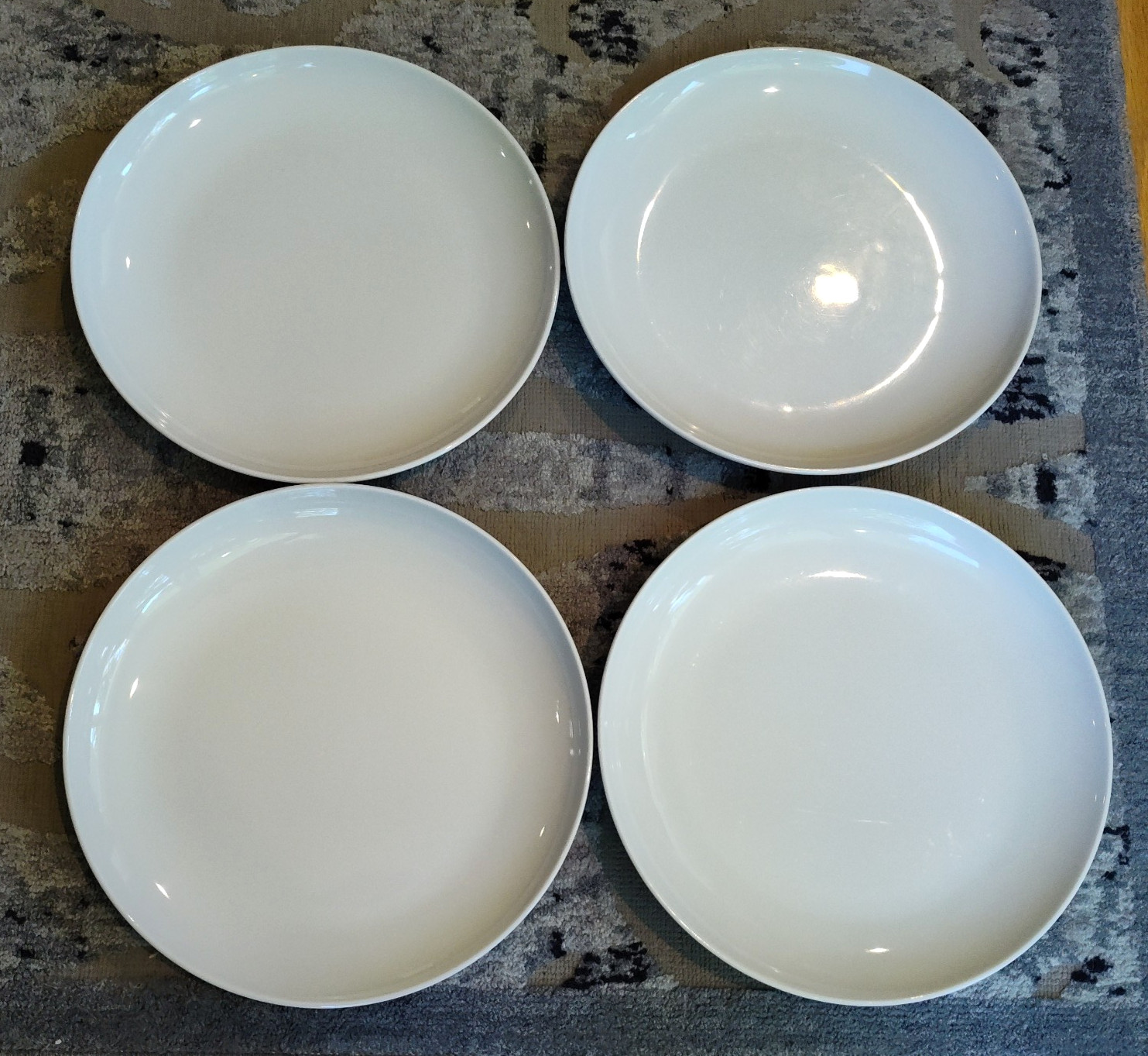 Crate & Barrel Kahla Madison Dinner Plates ~Set of 4~ Asymmetrical Germany 10″