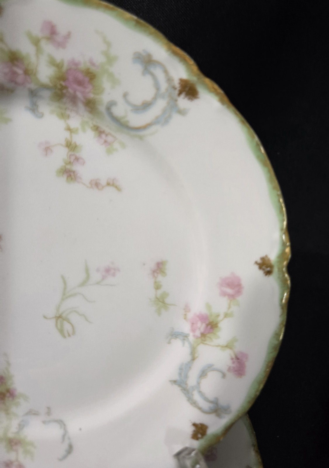 MINT ANTIQUE Haviland Schleiger 57H Limoges Roses Blue Ribbons 3Snack 2 Bowls