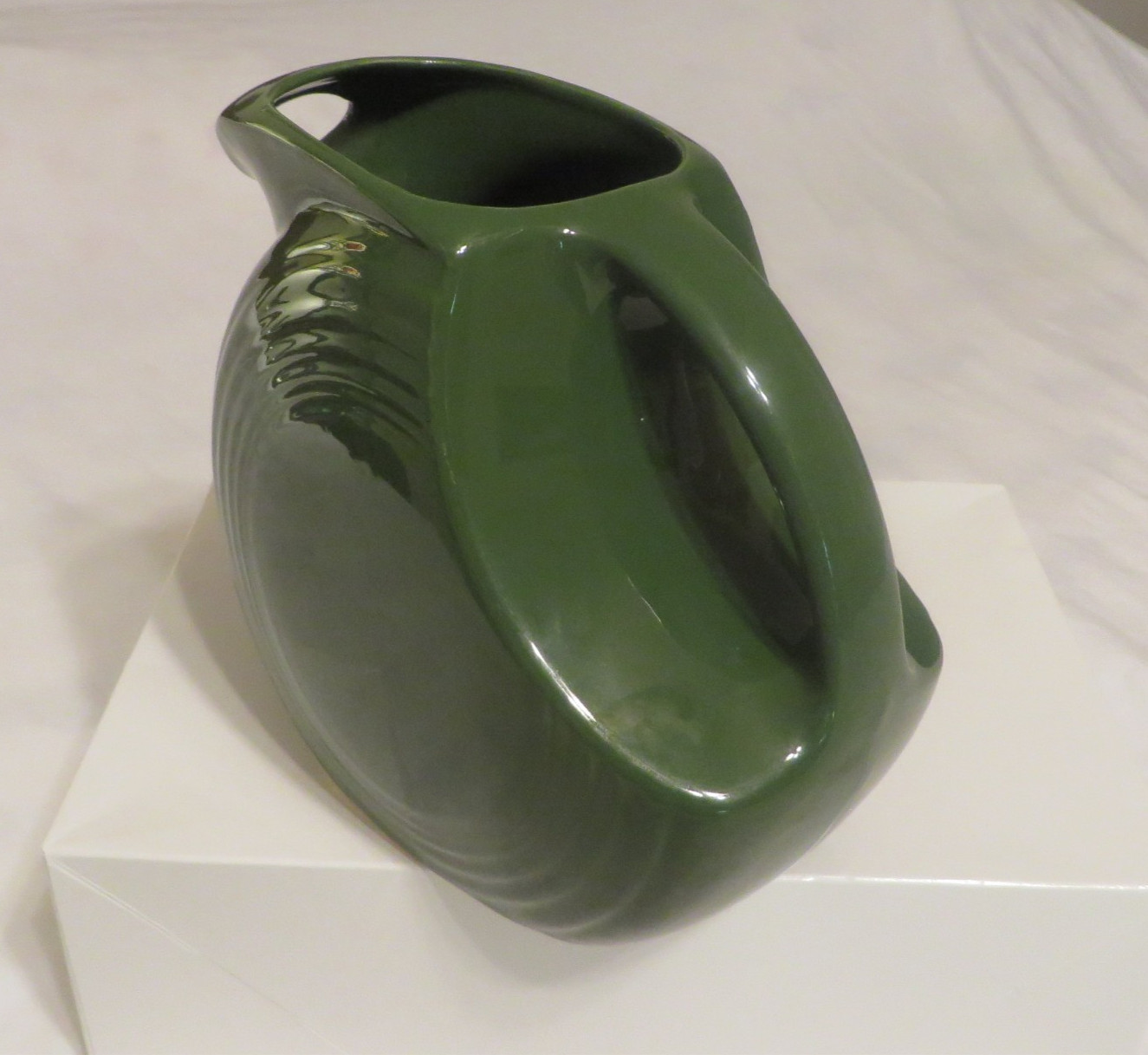 Vintage Fiesta 1950’s *FOREST/DARK GREEN* Disk Water Pitcher