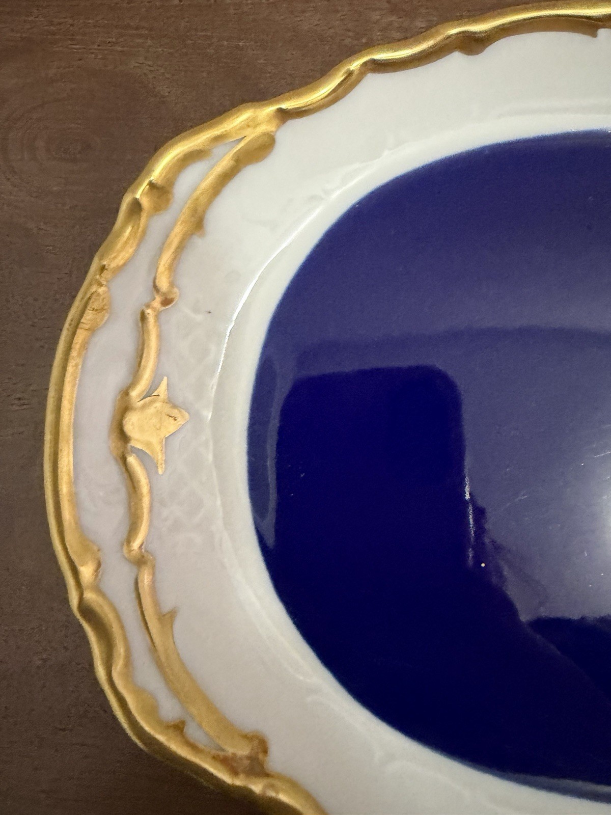 Reichenbach Echt Kobalt 16″ Cobalt Blue Floral Oval Serving Platter Gold Trim