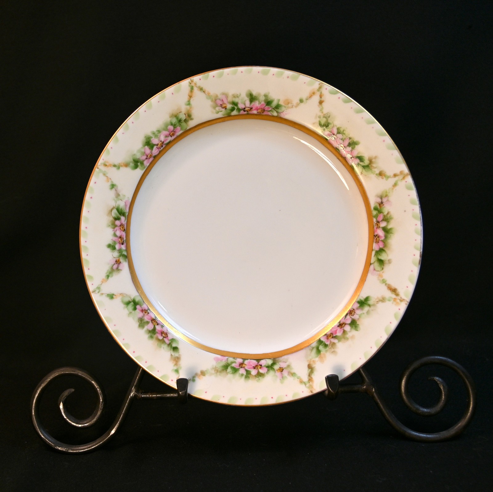 Limoges Latrille Freres Pancake/Crepe Server HandPainted Rose Garlands 1899-1913
