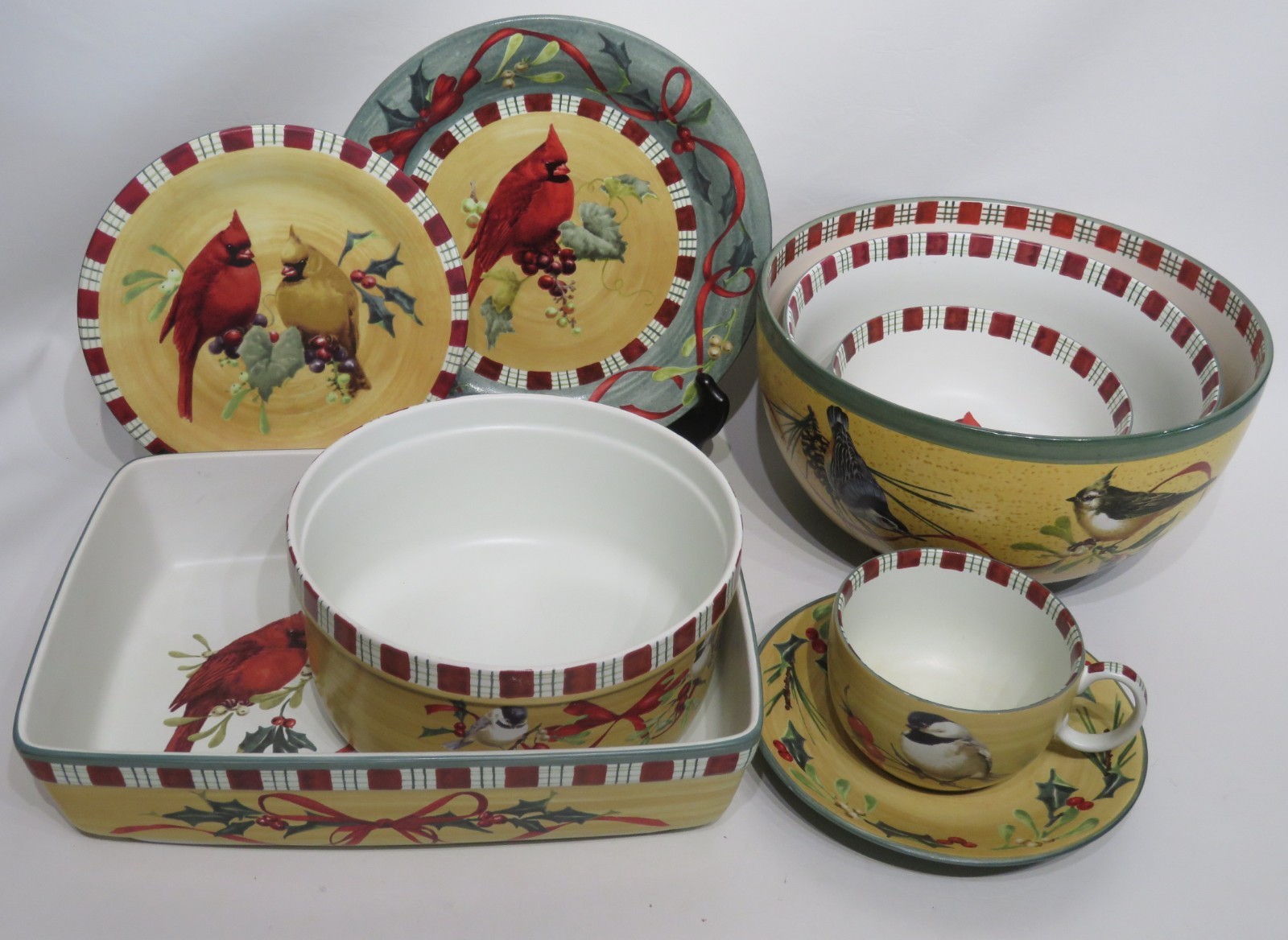 Lenox “Winter Greetings Everyday” REPLACEMENT Saucer 7-7/8″