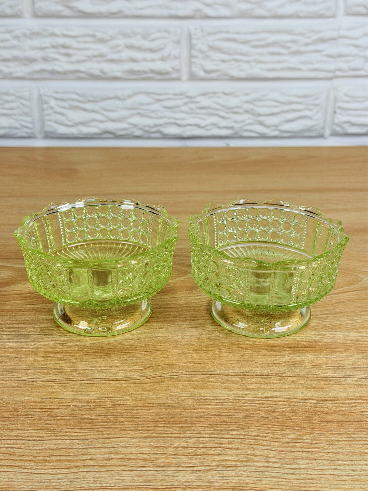 EAPG 1885 Richards Hartley Uranium Vaseline Daisy Button Three Panel Berry Bowls