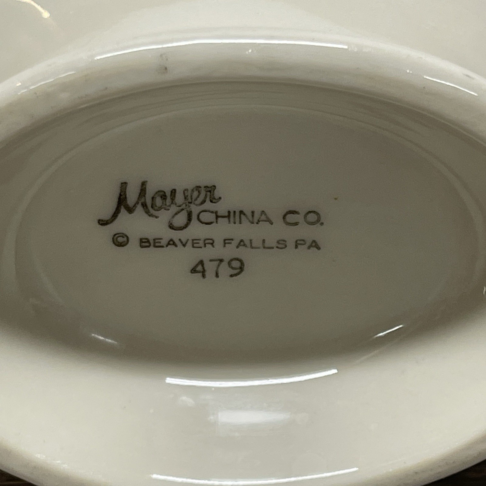 Vtg Mayer China Ivory Gravy Boat Gold Trim Beaver Falls PA #479 Restaurant Ware