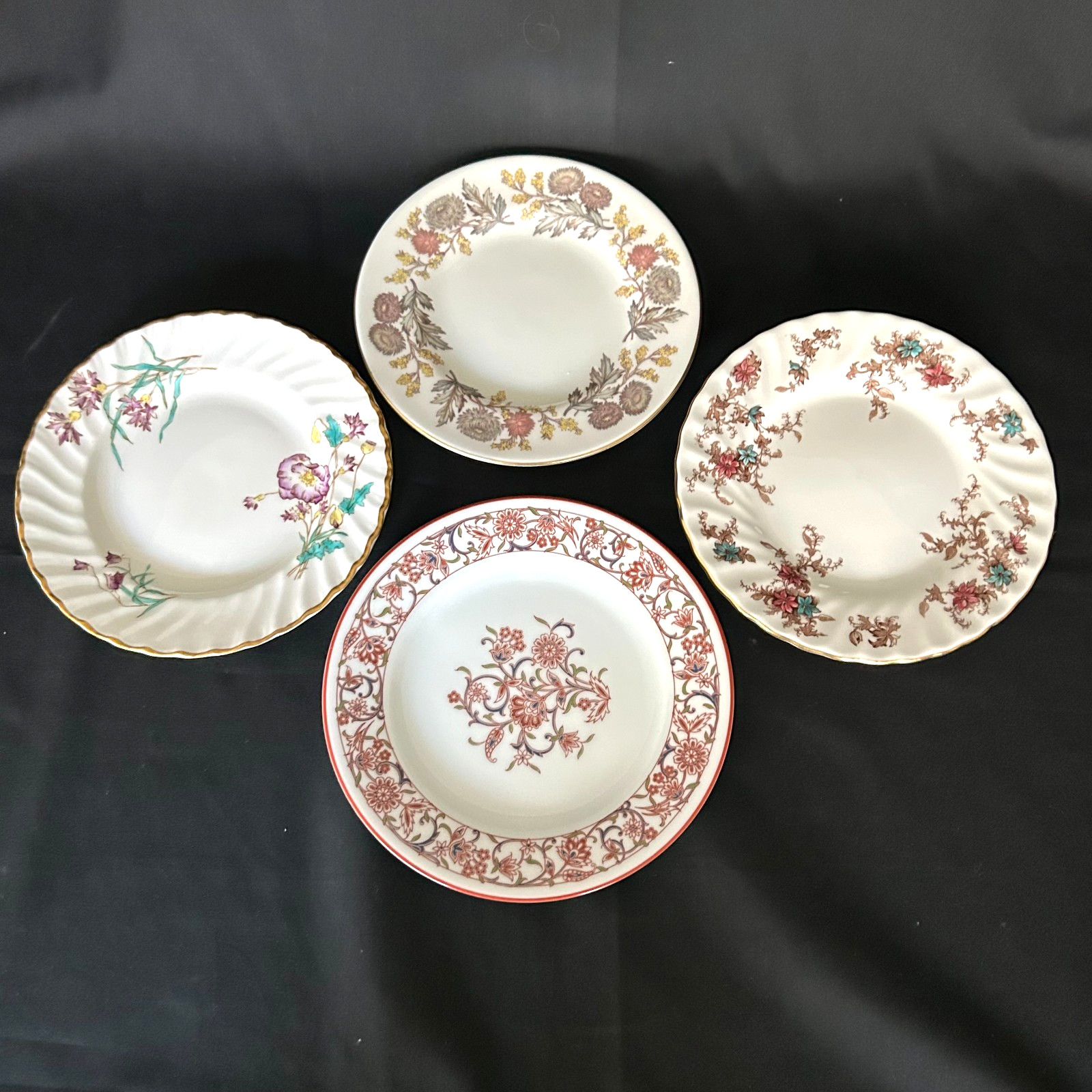 Vintage Mismatched Fine China Bread Dessert Party Plates – 4 Red Purple Florals