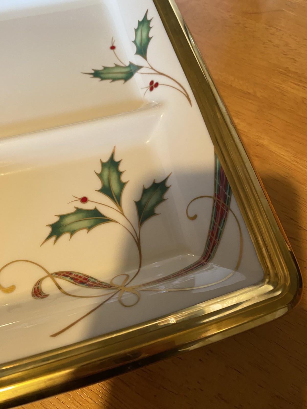 LENOX HOLIDAY NOUVEAU GOLD ONE DIVIDED APPETIZER TRAY/ PLATTER 16”