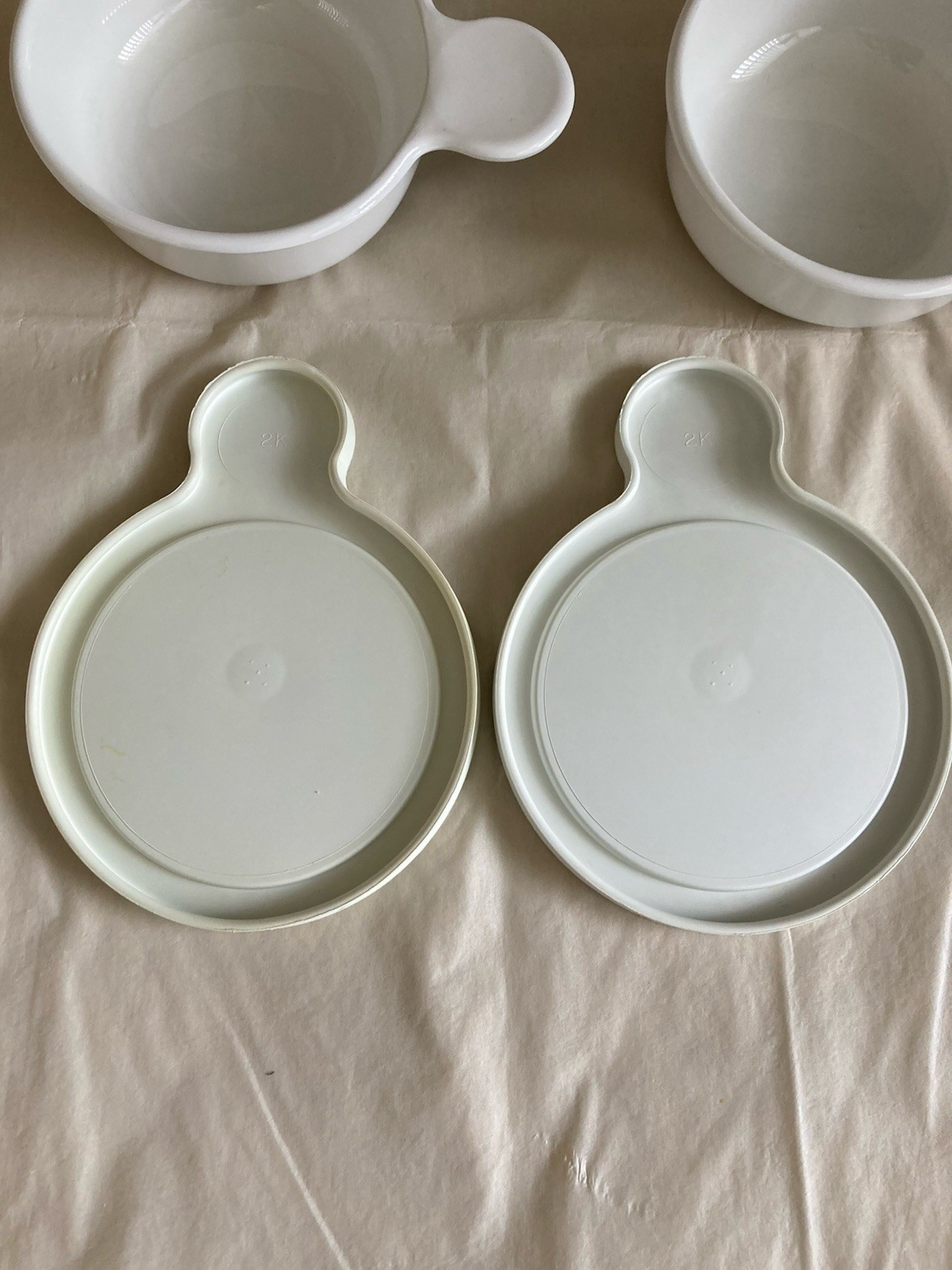 Vintage 3 White Corning Ware Grab-it Bowls P150B with 2 Lids P150CPC Made In USA