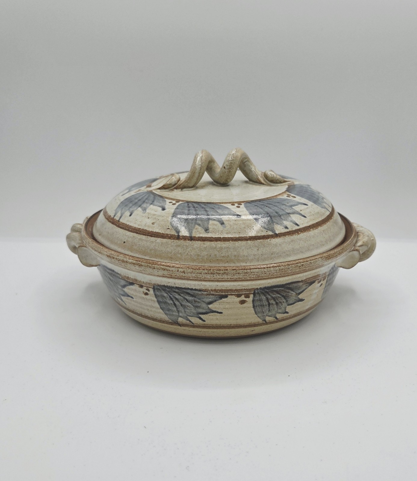 90s The Potter Daughter Charest Pottery 8 in Casserole Dish Lid Spiral Handles