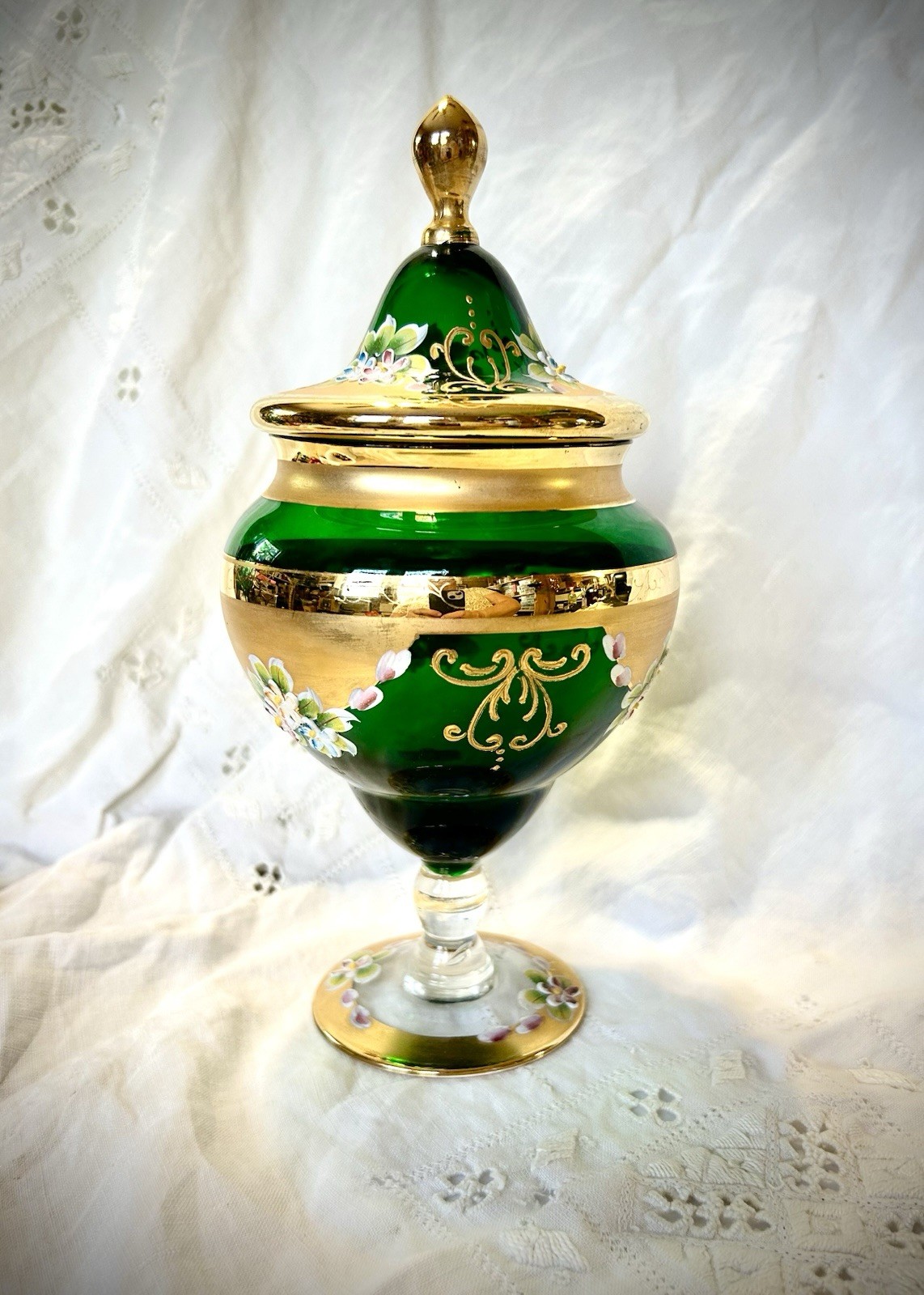 Vintage Seyei Victorian Glass Gold Trim Pedestal Bowl with Lid Made In Japan
