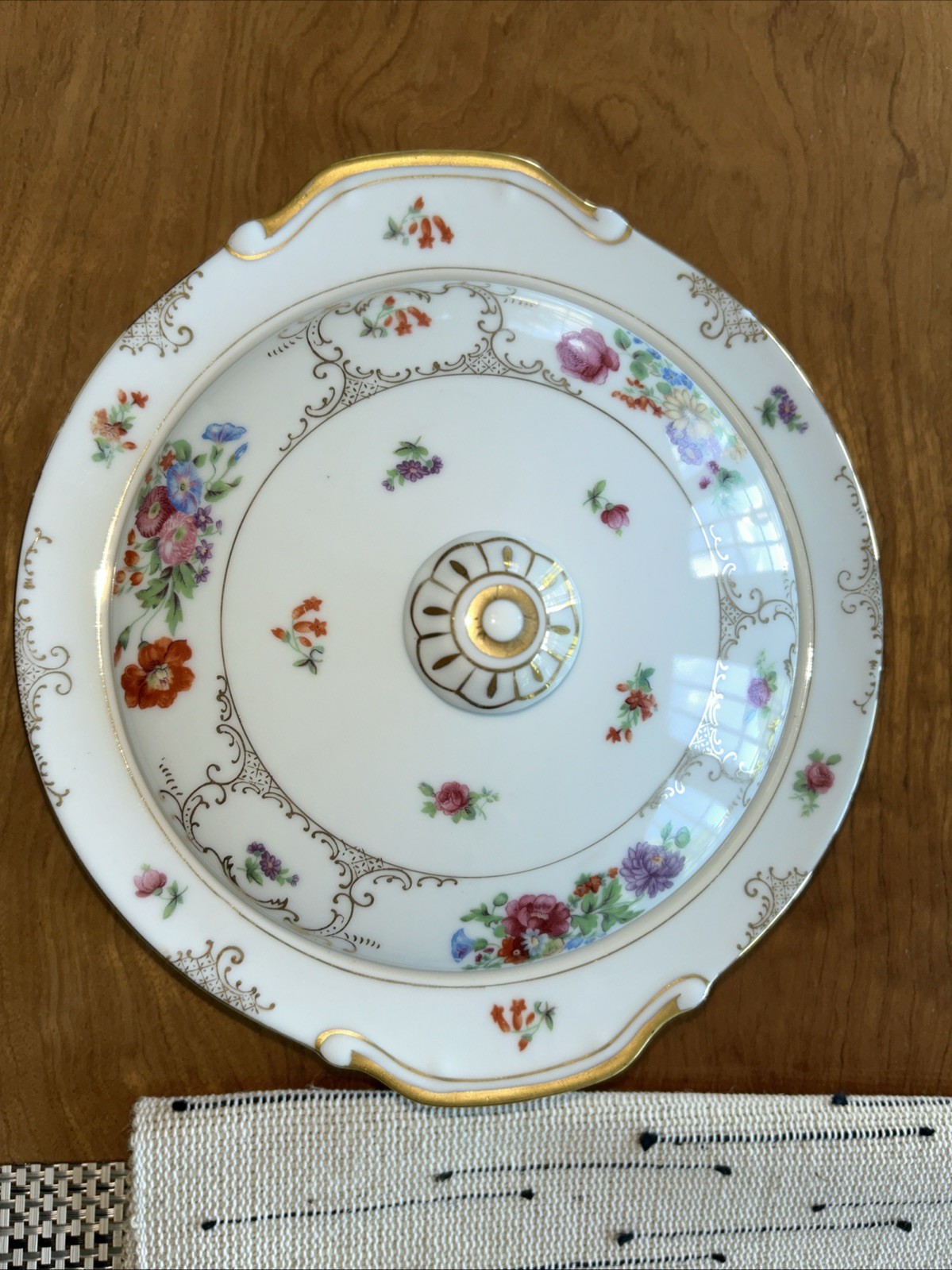 Vintage Made In Occupied Japan Serving Bowl And Lid Floral SGK China