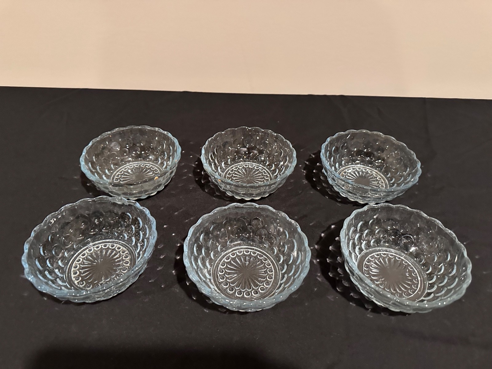 6 Anchor Hocking Blue Bubble Berry Bowls (4.5”)
