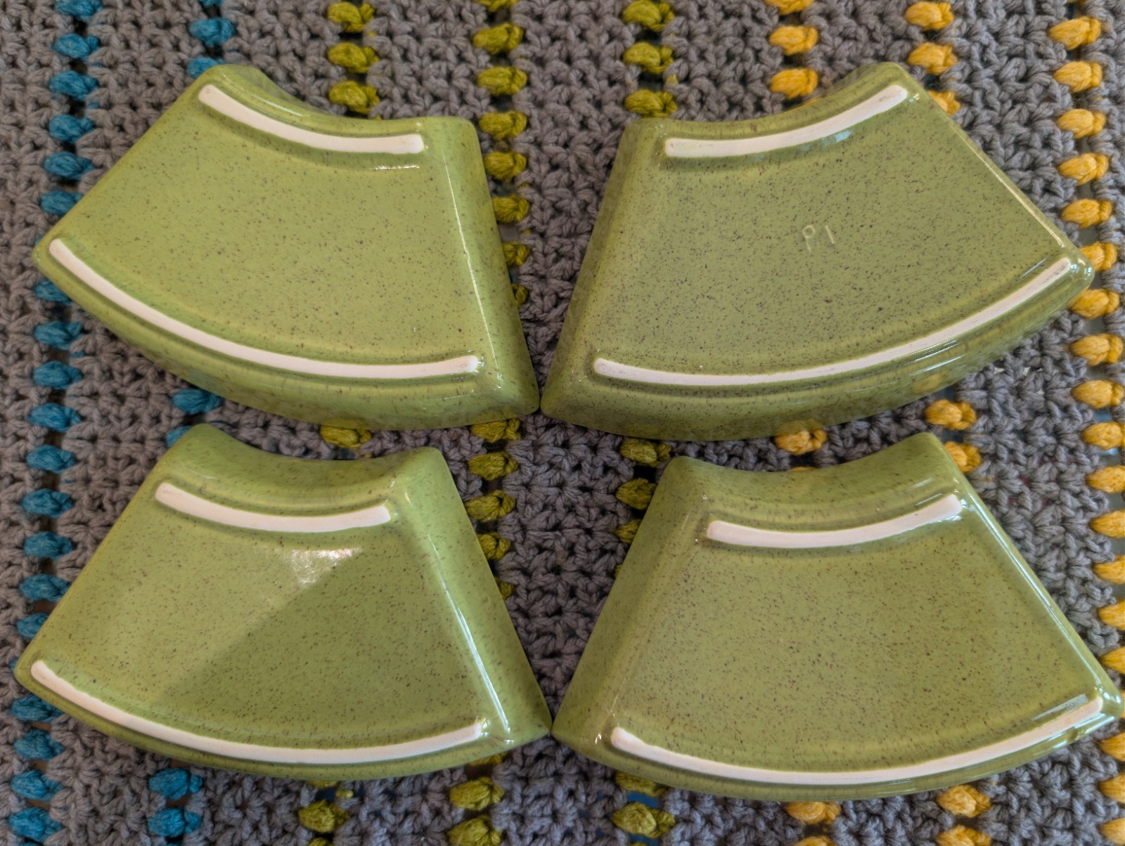 Ceramic Speckled Green Four-Piece Serving Set